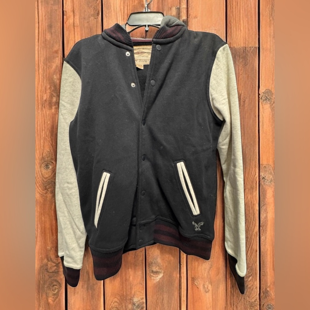 American Eagle Outfitters Black and Gray hooded bomber Jacket XS
